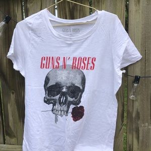 Guns and roses tshirt